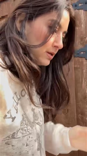 We all have specialties we like quoting, Daphne’s is motorcycles. She used to own one and she went riding with her dad alot so she enjoys talking bikes. Me? I went on one ONCE (just a trip around my university years ago) and that was enough terror for a lifetime. I’m definitely not built to be a cool motorcycle gal, but I’m thrilled to insure yours and be cool by association, lol. Let’s talk insurance📱 Send a note, get a quote Become a client of the Melissa Bankard Farmers Insurance Agency• 972