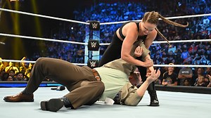 Ronda Rousey attacks WWE Official Adam Pearce: SmackDown, 9/2/22