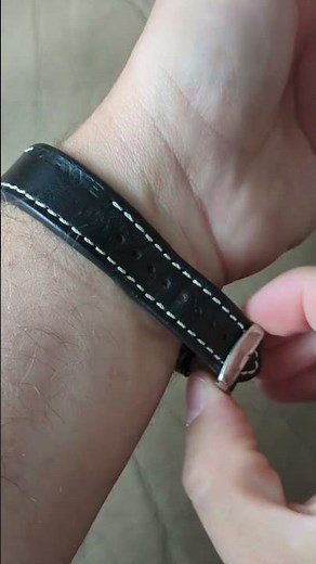 Watch Straps vs. Bracelets #watches