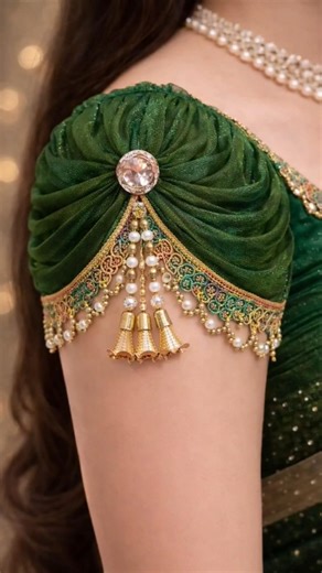 Latest Stylish Blouse Sleeve Design Cutting and Stitching #shorts #sleevesdesign #blousedesign