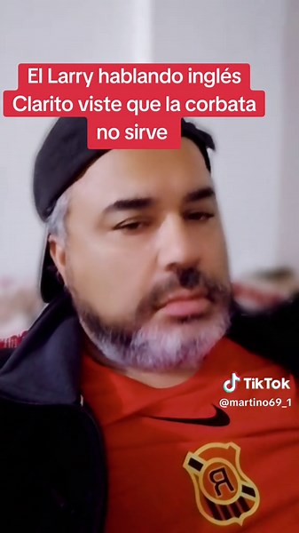 El Larry hablando inglés Clarito
