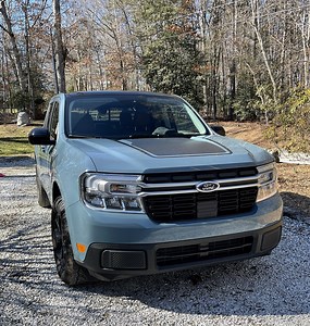 Does the 2023 Ford Maverick XLT Have the Best Standard Features?