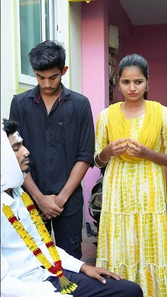 Siblings Fun🤣 Part-155😂 Wait for Twist #shorts #shortsvideo #shortsfeed #youtubeshorts #viral