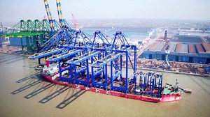 ZPMC Rainbow Crane Fleet