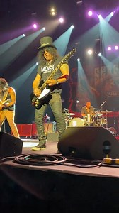 S.E.R.P.E.N.T Festival #colorado #Denver 🇺🇸 Slash Blues Ball Tash Neal Teddy "Zig Zag" Andreatis Johnny Griparic Michael Jerome Moore #orgyofthedamned #Slash 🎩 🤘🏻 🎸 📷 Spartan guitar ©️ | Slash Addict
