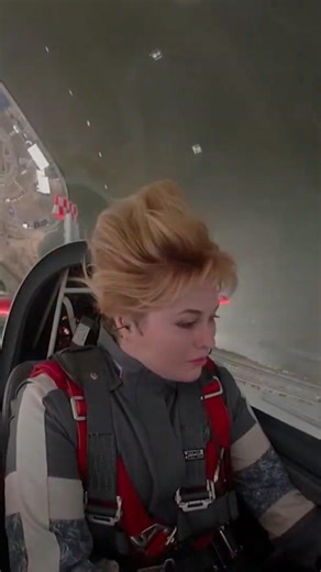 Beautiful Russian Female Pilot Amazing Aerobatics Over the Sea | Fighter Jet Airshow