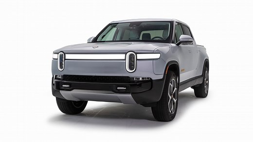 This is the 2022 Rivian R1T, the first modern electric pickup to hit the market. It’s also our 2022 MotorTrend Truck of the Year — a first for an EV. Learn more about why it won here. ➡️ https://bit.ly/3IAK8i1 | MotorTrend