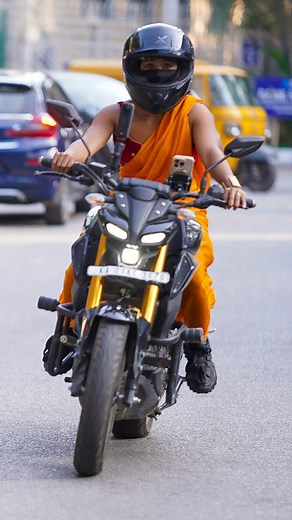 20M views · 135K reactions | Approach dimple with dambal for Portraits  bangalore is not for beginners  | Manzzy the photographer | Facebook