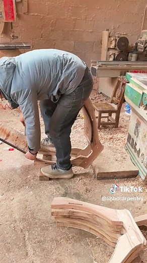 Saddle Making Process: A Step-by-Step Guide