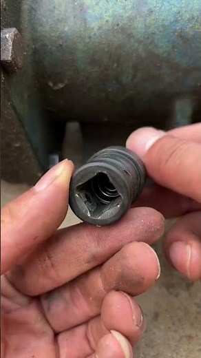 Socket wrench 1/2 universal joint