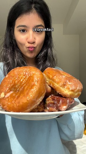 Delicious Donut Mukbang: A Treat After a Long Week