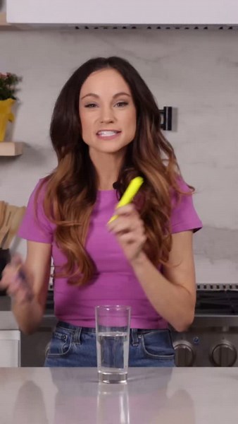 Comment below for this and 99 more science experiments for kids and families 🧪 wake up little scientists! It’s time for SUNDAY SCIENCE #EmilysScienceLab | Emily Calandrelli