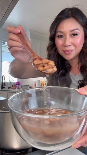 Eating 1 Cup of Beans Daily for Perimenopause: My Pinto Bean Recipe