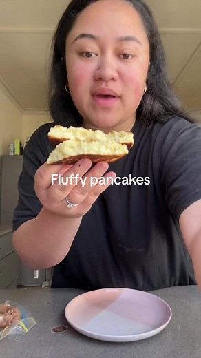 The best fluffiest pancakes 👍🏽 #pancakes #fluffypancakes #kai #nz