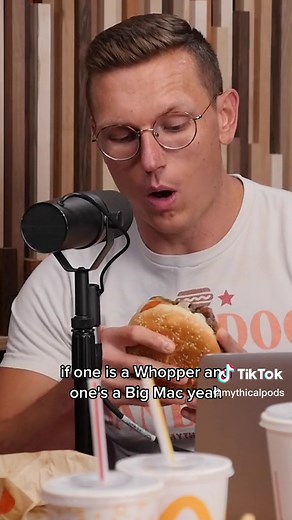 Hamburger vs Cheeseburger: Which One Should You Choose?