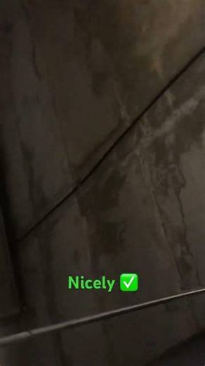 How to do cable and pipe trays?