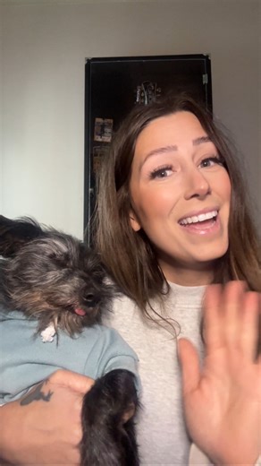 When your dog helps you promote a new show….😂 Can’t wait to CLIMB with you tomorrow!!! 🤍Ashley Till | SiriusXM The Message