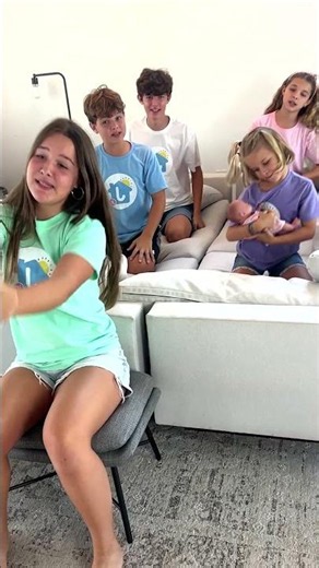 #wheelsonthebus #kidssong