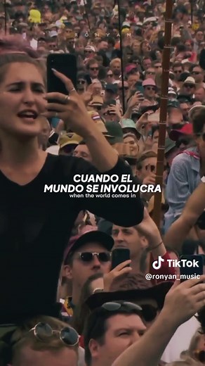 Vuelve el Encanto de los Lentos de los 80s | Crowded House - Don't Dream It's Over