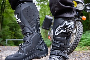 Test des bottes Alpinestars Tech 7 Enduro : efficaces et très confortables