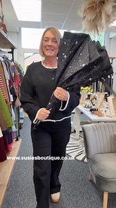 🎉 Yippee! We’ve managed to get the Upside Down Umbrellas ☔️ online for you lovely ladies.✨ Perfect gift idea – practical, stylish, and a little bit different! Grab yours now before they’re gone 💕 #umbrella | Susie's Boutique