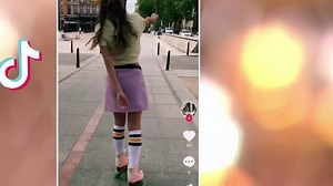 Le grand retour des patins à roulettes (roller quads) - Extrait vidéo Les Maternelles XXL