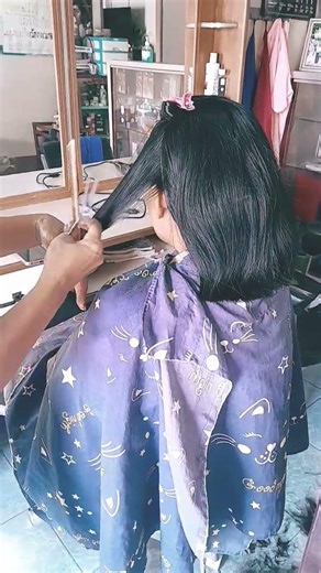 Women's haircut @pisitsumha Haircut, layered haircut #hairscissors #haircare #hairstyle #haircut