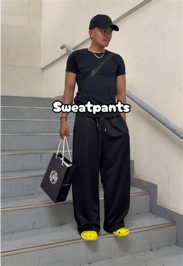 Comfy Sweatpants Outfit Ideas for Men