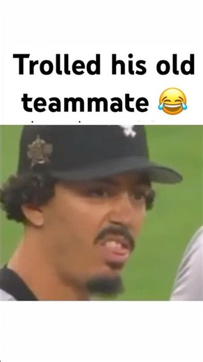 he trolled his former teammate 😂