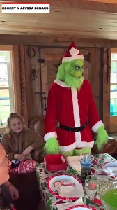 A Christmas proposal from the grinch! Merry Christmas!! | The National Desk - TND