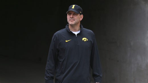 Iowa football's offensive coordinator Tim Lester and the art of finding the rose