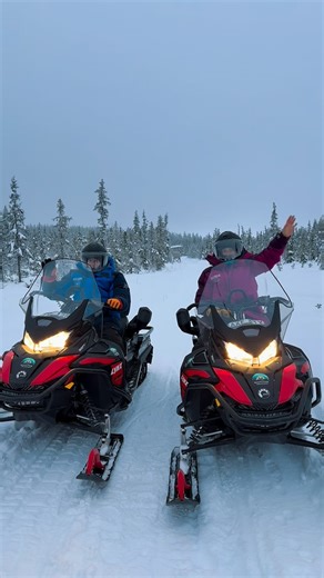 Boreal Pack Adventure - Swedish Lapland on Instagram: "With Boreal Pack Adventure it’s all about freedom: solo driving for our oldest snowmobile guest to date: Jean-Pierre ! Born in August 1939, he is 86 years young, and still chasing adventure with the biggest smile on his face. Proof that passion has no age 🤍 Driving through snowy forests, feeling the crisp cold of winter, and discovering our region the way we love to share it ! #privateguide #snowmobile #borealpackadventure #privatesnowmobil