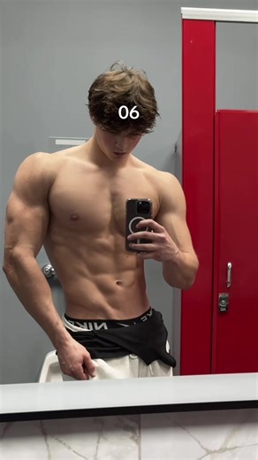 i'm your biggest fan #bodybuilding #fyp