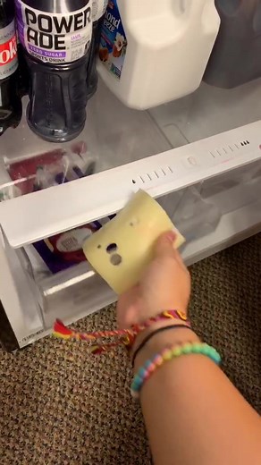 My mom said if this goes viral i have to take a bath in nacho cheese🤢 #fyp #foryourpage #foryou