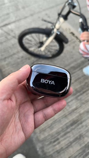 2.6K views · 11 reactions | Looks like candy, sounds like magic.  The Boya Mic Mini 2 is so tiny you’ll forget it’s a mic — but once you hear it, you’ll know it’s no toy.  Grab yours here: https://shorturl.at/H4dS3 #BoyaMicMini2 #WirelessMic #boyamini2 #TechGear #boyamic | Gaming Central PH | Facebook