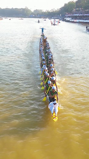 when you are not ready to freestyle with a booster speed of 30 kph #pacujalur #aurafarming #boatrace | Slamet Wijiatmoko