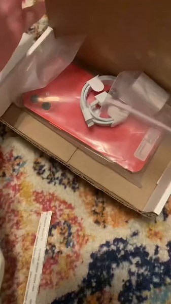 Unboxing Review of the Back Market iPhone