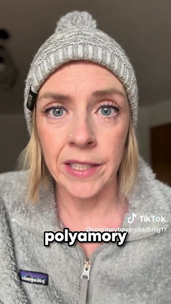 Navigating Jealousy in Polyamorous Relationships