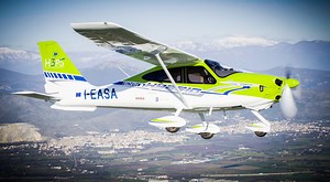 Tecnam P2010 H3PS Hybrid Aircraft Takes to the Skies for the First Time – A Milestone in Green Aviation - Tecnam Aircraft