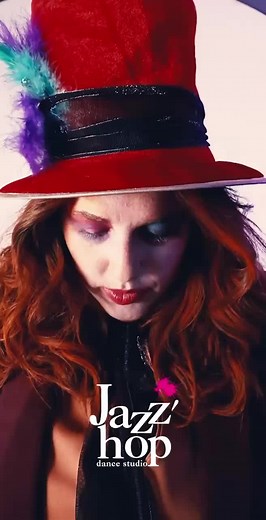 Vídeos de jazzhopdancestudio (@jazzhopdance20) con «Alice in Wonderland - Themed (Edited Version Speed) - Athostvz»