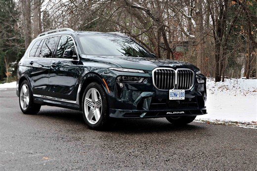 Luxury SUV Review: 2025 BMW Alpina XB7 | Reviews