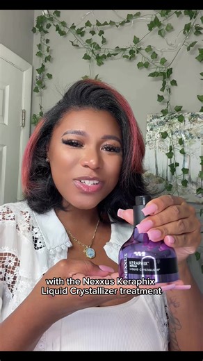 Do this test… your hair might be telling on you 👀 What your stylist sees: signs of hidden damage you might be missing. Try the @Nexxus Hair Care Keraphix Liquid Crystallizer Treatment and give your hair the protein-powered reset it deserves. #NexxusPartner #haircare #healthyhair #hairtips