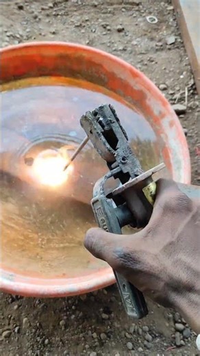 “Underwater Welding Explained 😳🔥 | How Fire Works Under Water