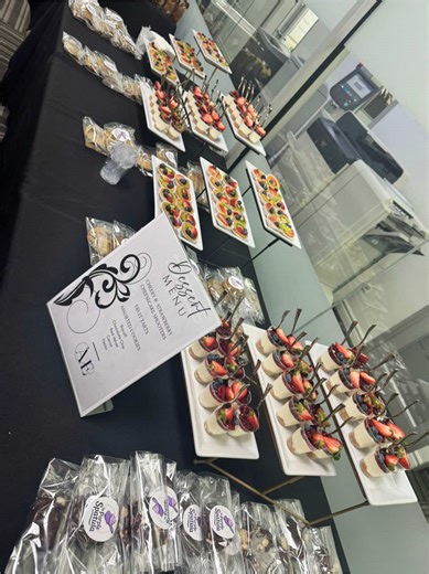 Delicious Fruit Tarts and Cheesecake Shooters Recipe