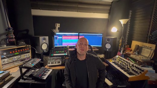 Legendary producer Randy Seidman returns with his pulsating dance track "Falling" alongside German collaborator Michael Ritter. Arpeggios, a rolling bassline, and Michael's own vocals bring this unforgettable track to life, which is already making its way up the charts! Grab your copy here: https://www.beatport.com/release/perspectives-around-the-world-vol-8/4402789 | Perspectives Digital