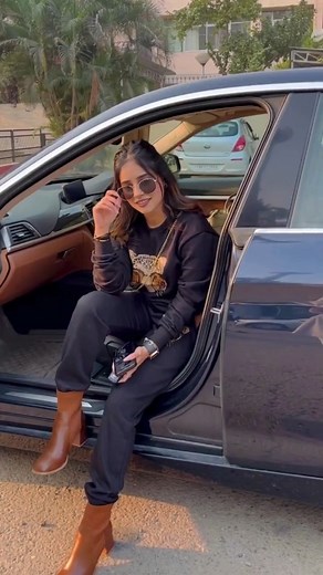 1K views · 118 reactions | Pakistani model maya fun #influencer #aiinfluencer #viral #aicollection #aiart #artwork #aiphotography #fantasy #midjourney #aiartist #creative #FutureOfWork #ArtificialIntelligence #digitalmarketing #ammarahmed #AI #digital #reelitfeelit #instagood #positivevibes #goodday #energy #model #motivation #fyp #share #happy #dance #vibes #aimodel | Maya The Dreamer | Facebook