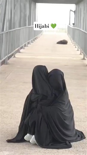 hijab mom and daughter # #youtubeshorts #hijab #naat #islamicstatus #trending