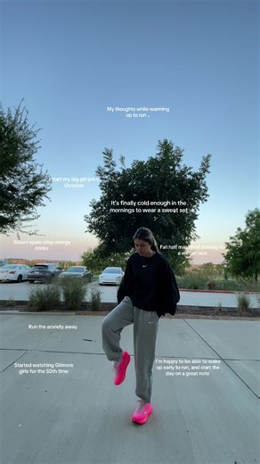 Running in the mornings has helped me drastically for school,work, and mental health! #morningroutine #runtok #runnerthings #runnergirl #halfmarathontraining