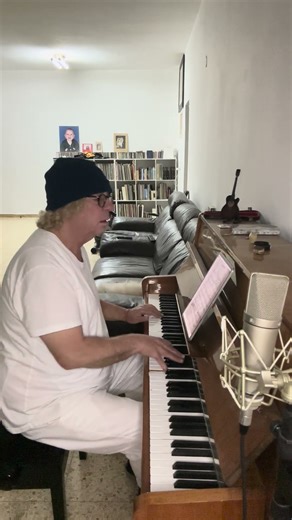 Something by The Beatles Piano by Enrique Welch #thebeatles #beatles #pianocover #piano #viralshort