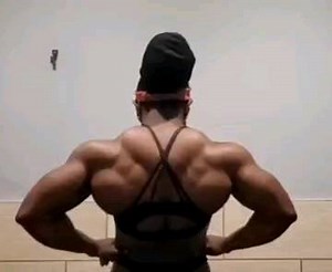 Selyka Givan | BACK AT IT! #ifbbpro #ifbbbodybuilding #ifbbproleague #blackdoginc #fitover40 #womensbodybuilding #fbb #wbb #femalebodybuilder #backday... | Instagram
